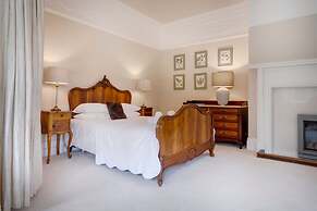 Richmond Place - Apartment in Private Mansion