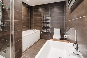 Richmond Place - Apartment in Private Mansion