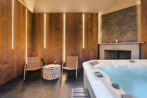 Richmond Place - Apartment in Private Mansion