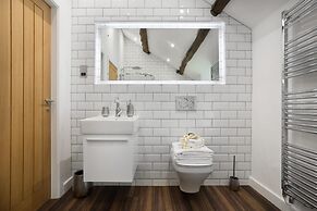 Wharton House Mews in Cartmel Lake District