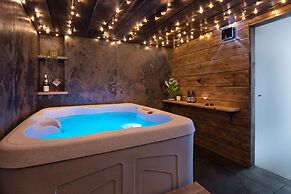 Wharton House Mews in Cartmel Lake District