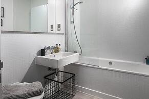 Two-bedroom Apartment at Royal William Yard