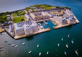 Two-bedroom Apartment at Royal William Yard