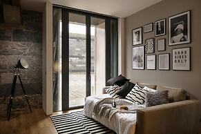 Two-bedroom Apartment at Royal William Yard