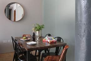 Two-bedroom Apartment at Royal William Yard