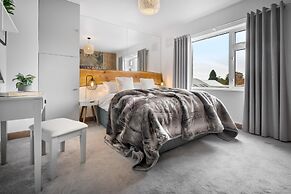 Ellerthwaite Place- 2 Bedroom House With Hot Tub