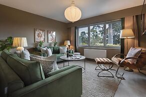 Barakat Lakes Escape