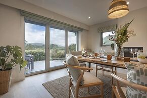 Barakat Lakes Escape