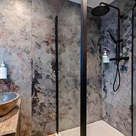 Windermere Central Hotel - Room 2