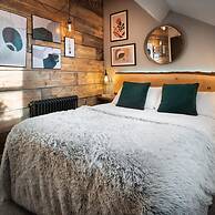 Windermere Central Hotel - Room 4