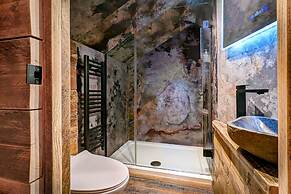 Windermere Central Hotel - Room 4