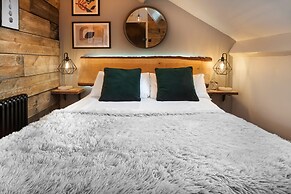 Windermere Central Hotel - Room 4