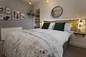 Windermere Central Hotel - Room 6