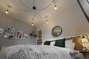 Windermere Central Hotel - Room 6