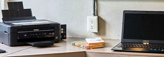 R06 Habitación Equipada STV WIFI Parking