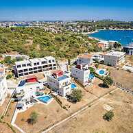 Villa Lavanda - Seaside Luxury Villa for 8 Guests