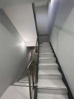 Jacuzzi Loft and Pool Glencoe Townhome