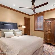 Third Timber by Rovetravel 6BR w Hot Tub Grill