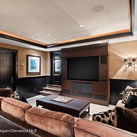 Third Timber by Rovetravel 6BR w Hot Tub Grill