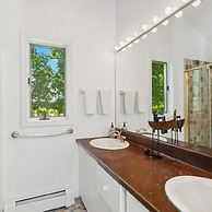 Blank Lane by Rove Travel 5BR w Pool Hot Tub