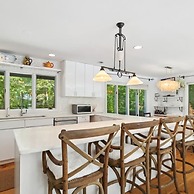 Blank Lane by Rove Travel 5BR w Pool Hot Tub