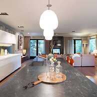 Ute Terrace by Rove Travel Lux Retreat w Pool