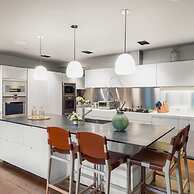 Ute Terrace by Rove Travel Lux Retreat w Pool