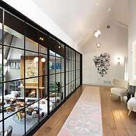 Ute Terrace by Rove Travel Lux Retreat w Pool