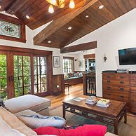 Ajax Manor by Rove Travel 5BR Historic Home