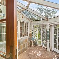 Ajax Manor by Rove Travel 5BR Historic Home