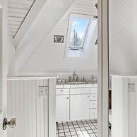 Ajax Manor by Rove Travel 5BR Historic Home