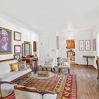 Ajax Manor by Rove Travel 5BR Historic Home