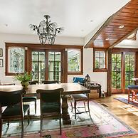 Ajax Manor by Rove Travel 5BR Historic Home