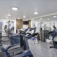 Cooper s Corner by Rove 2BR w Sauna Hot Tub