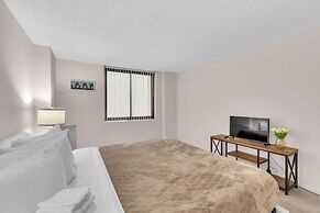 Furnished Apartment in Crystal City Near Pentagon