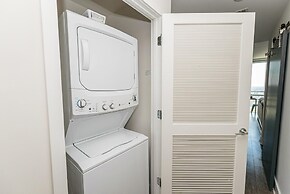 Charlotte Uptown Fully Furnished Apartments