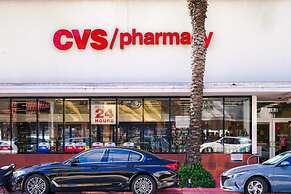 Studio 6min Walking to Miami Beach Pool Kitchen