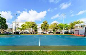 Studio 6min Walking to Miami Beach Pool Kitchen