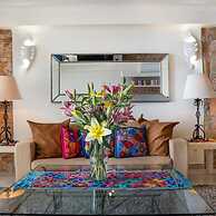 Ocean Front Condo With Pool Sleeps 6 Adults