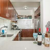 Ocean Front Condo With Pool Sleeps 6 Adults