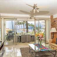 Ocean Front Condo With Pool Sleeps 6 Adults