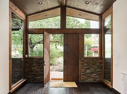 Private Resort in Lake Hodges