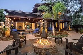 Private Resort in Lake Hodges