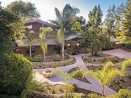 Private Resort in Lake Hodges