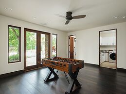 Private Resort in Lake Hodges