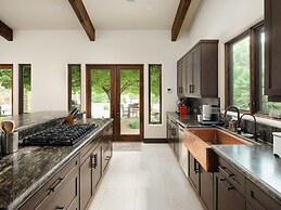 Private Resort in Lake Hodges