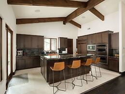 Private Resort in Lake Hodges