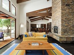 Private Resort in Lake Hodges