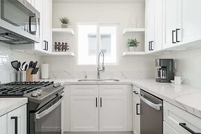 The Rosemont IV - La Jolla Ocean View Retreat