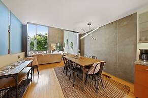 New York Style Penthouse in the Heart of the City